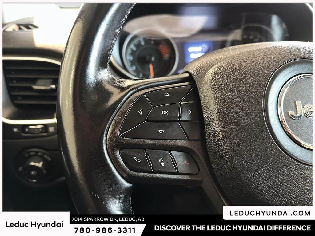 2019 Jeep Cherokee Trailhawk in Leduc, Alberta - 13 - w1024h768px