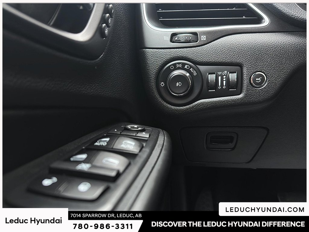 2019 Jeep Cherokee Trailhawk in Leduc, Alberta - 21 - w1024h768px