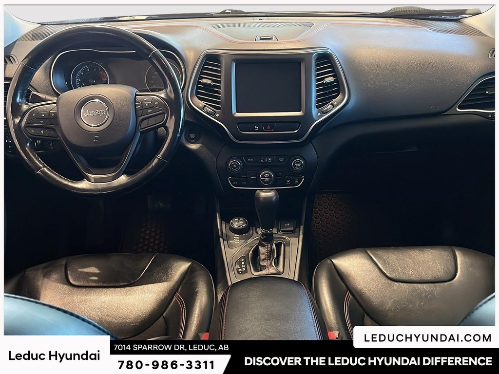 2020 Jeep Cherokee Trailhawk in Leduc, Alberta - 9 - w1024h768px