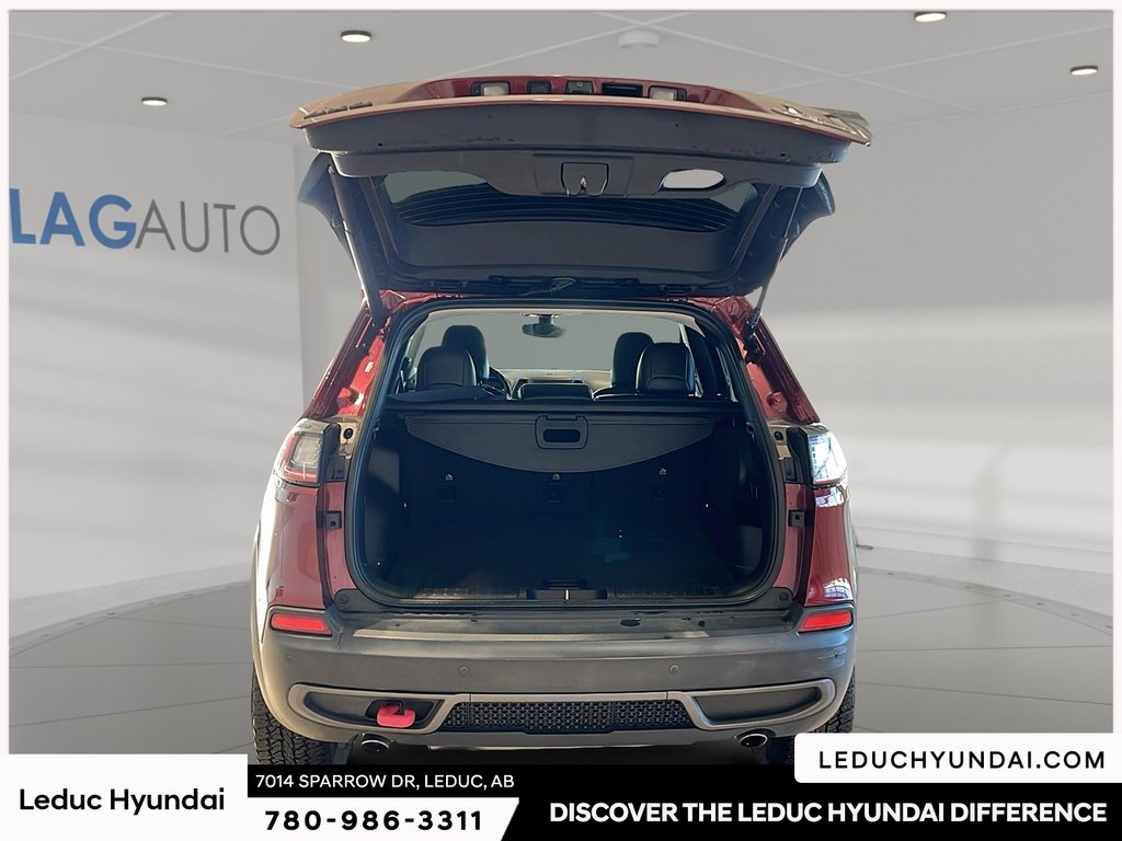 2020 Jeep Cherokee Trailhawk in Leduc, Alberta - 6 - w1024h768px