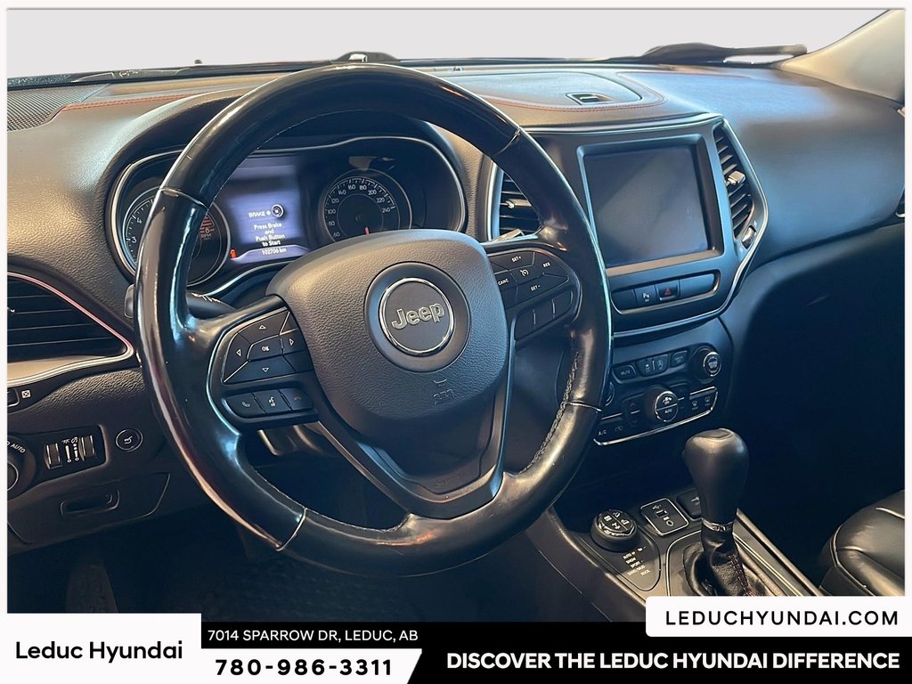 2020 Jeep Cherokee Trailhawk in Leduc, Alberta - 11 - w1024h768px