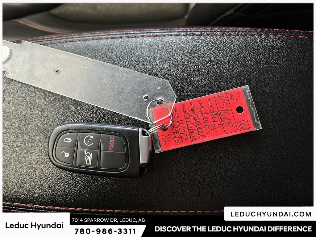 2020 Jeep Cherokee Trailhawk in Leduc, Alberta - 27 - w1024h768px