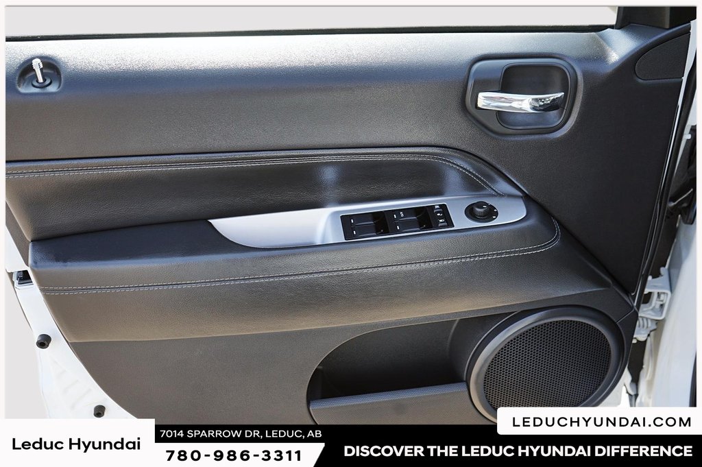 2014 Jeep Compass Sport in Leduc, Alberta - 11 - w1024h768px