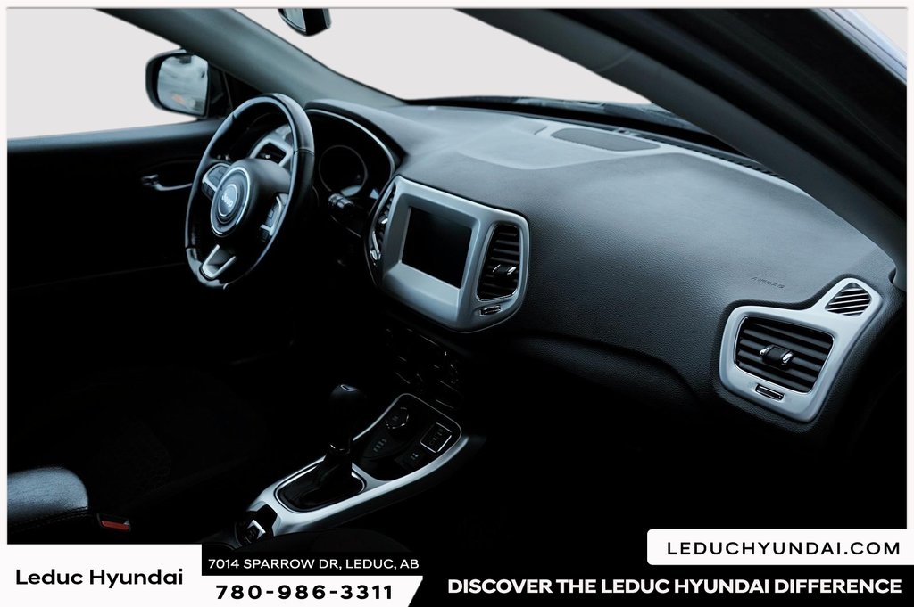 2021 Jeep Compass Upland Edition in Leduc, Alberta - 9 - w1024h768px