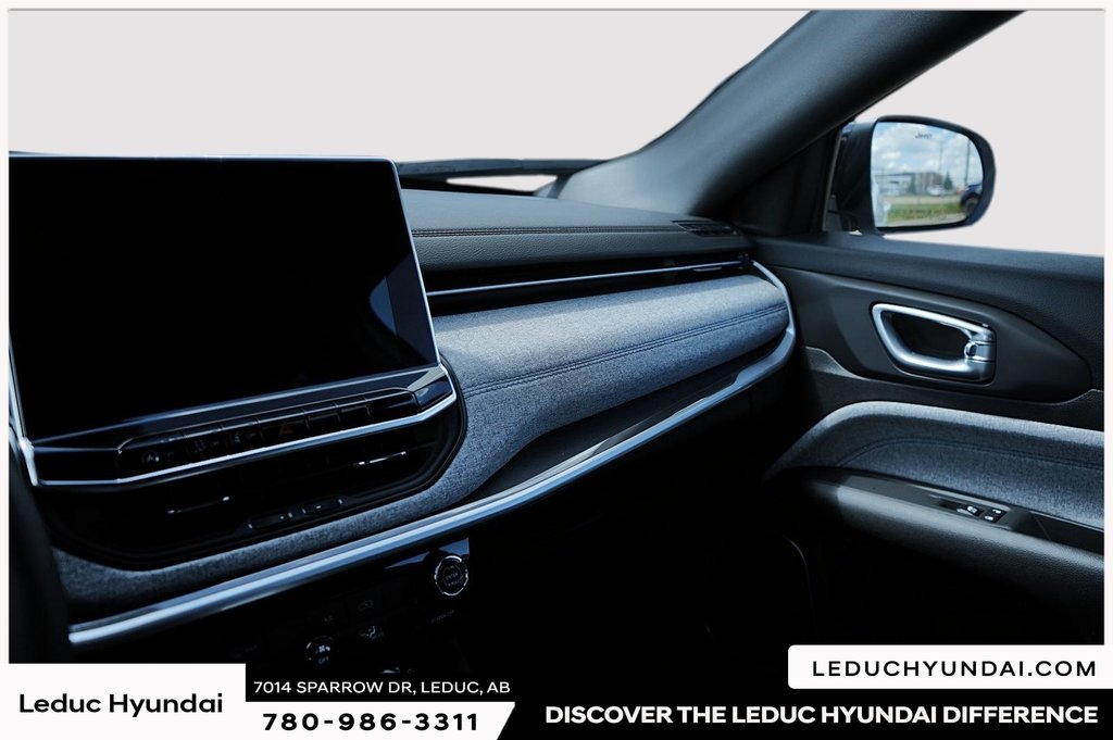 2024 Jeep Compass North in Leduc, Alberta - 14 - w1024h768px