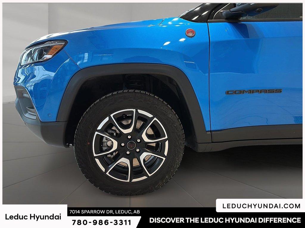 2025 Jeep Compass Trailhawk in Leduc, Alberta - 7 - w1024h768px