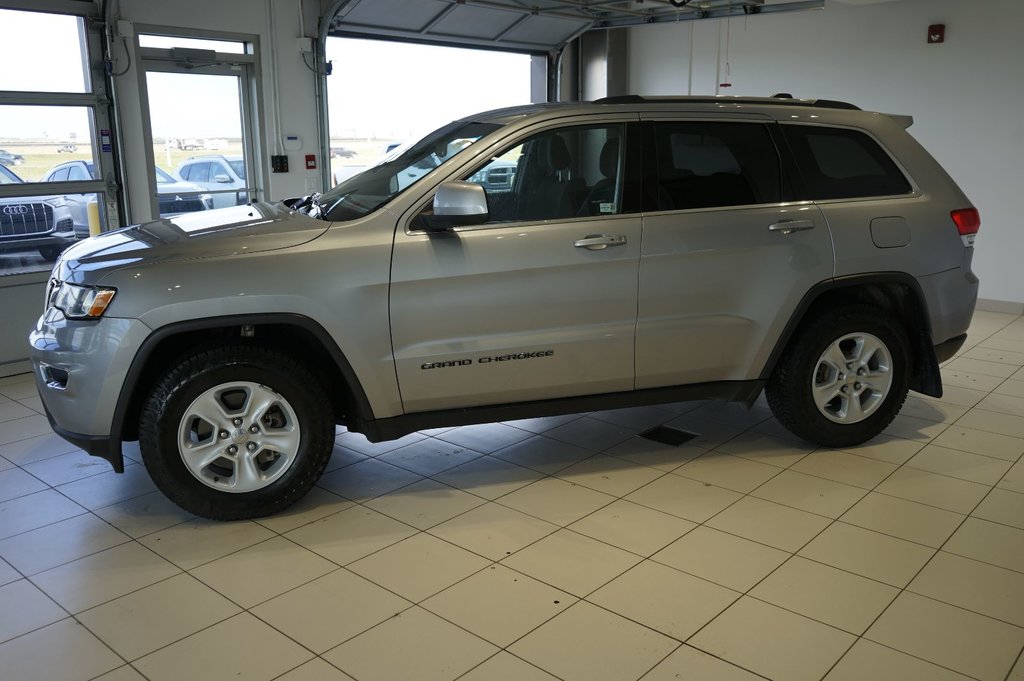 2017  Grand Cherokee Laredo in Leduc, Alberta - 2 - w1024h768px