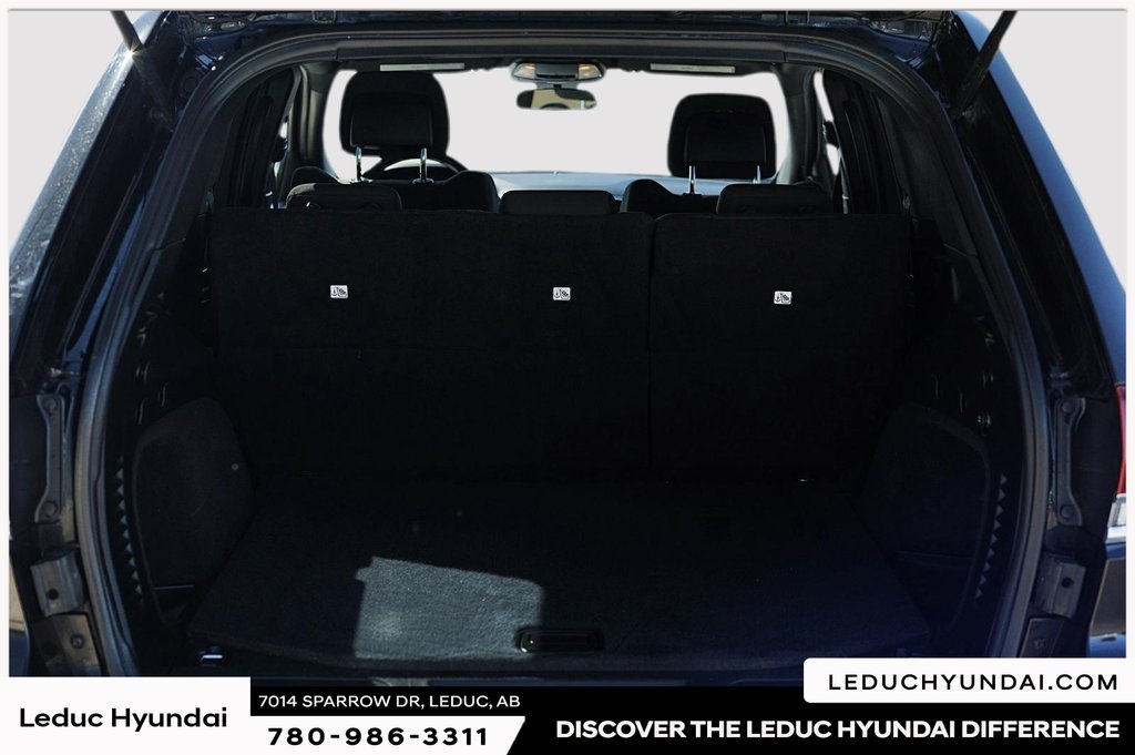 2020 Jeep Grand Cherokee Laredo in Leduc, Alberta - 6 - w1024h768px