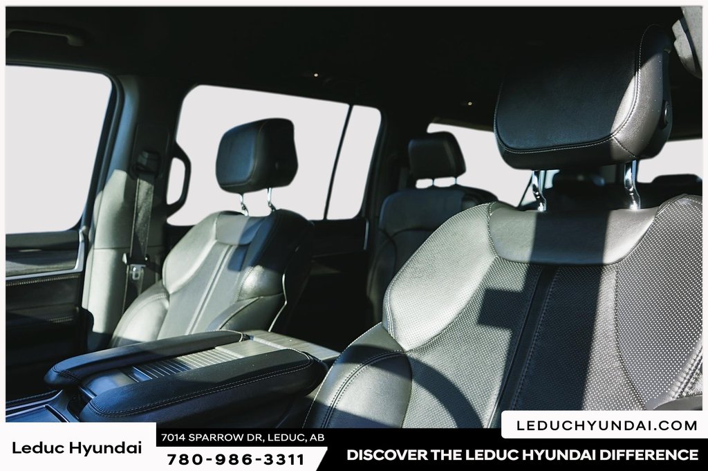 2023 Jeep Wagoneer L Series III in Leduc, Alberta - 9 - w1024h768px