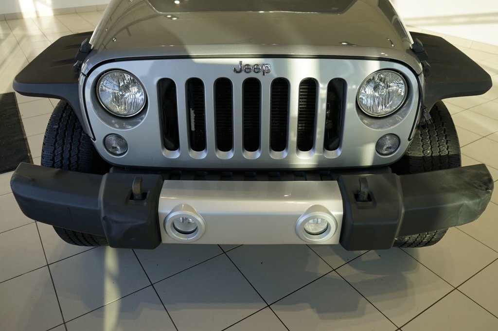 2014 Jeep Wrangler Unlimited Sahara in Leduc, Alberta - 30 - w1024h768px