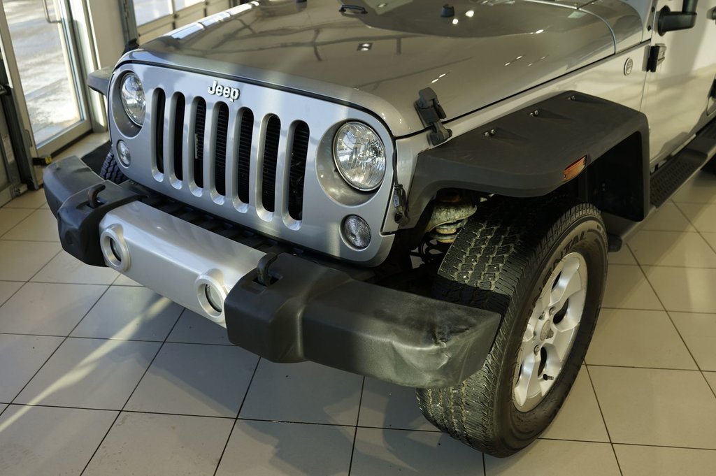 2014 Jeep Wrangler Unlimited Sahara in Leduc, Alberta - 28 - w1024h768px