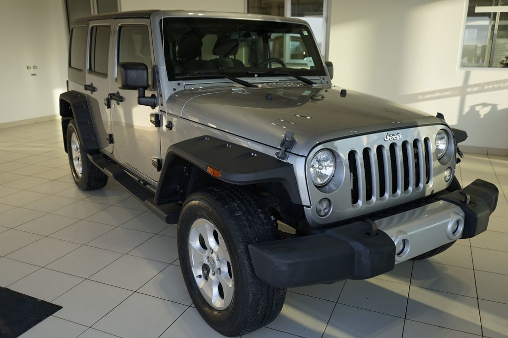 2014 Jeep Wrangler Unlimited Sahara in Leduc, Alberta - 9 - w1024h768px