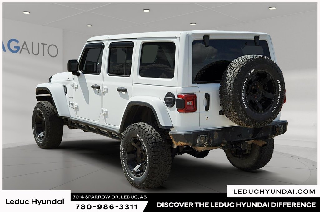 2020 Jeep Wrangler Unlimited Sahara in Leduc, Alberta - 4 - w1024h768px