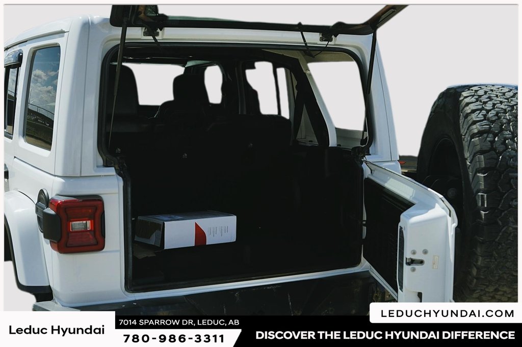 2020 Jeep Wrangler Unlimited Sahara in Leduc, Alberta - 6 - w1024h768px