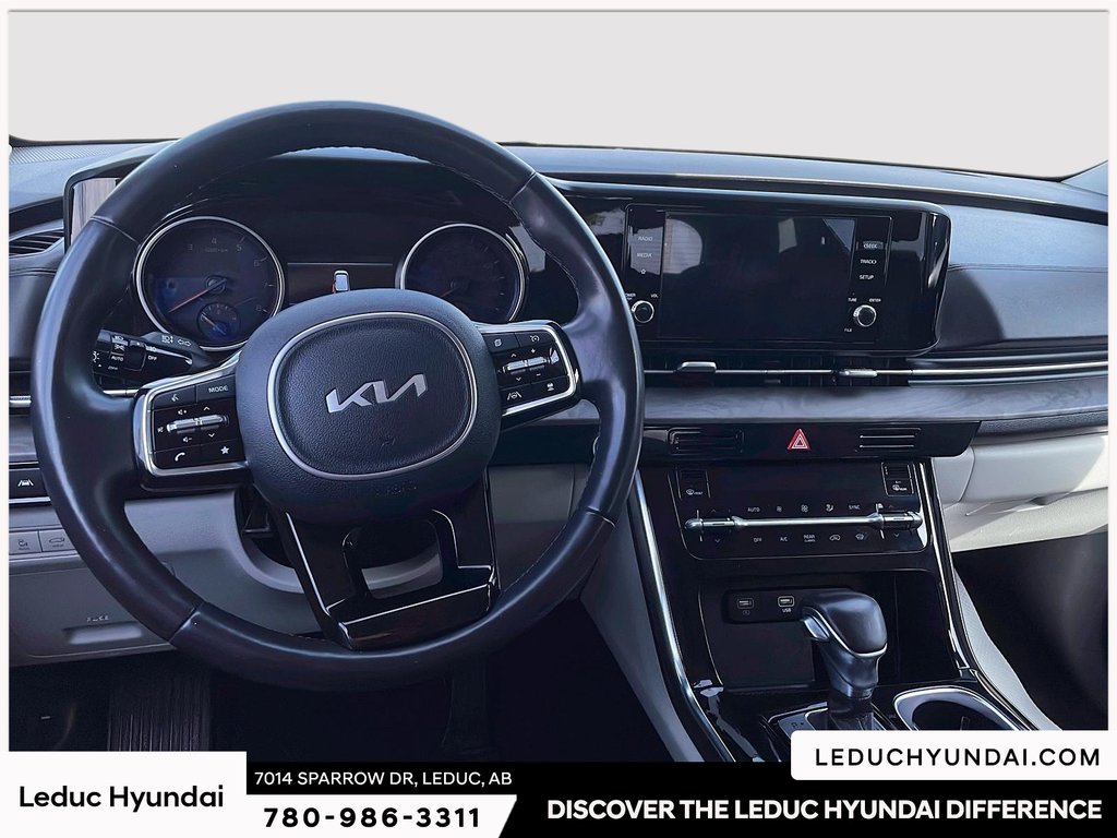2024 Kia Carnival EX in Leduc, Alberta - 19 - w1024h768px