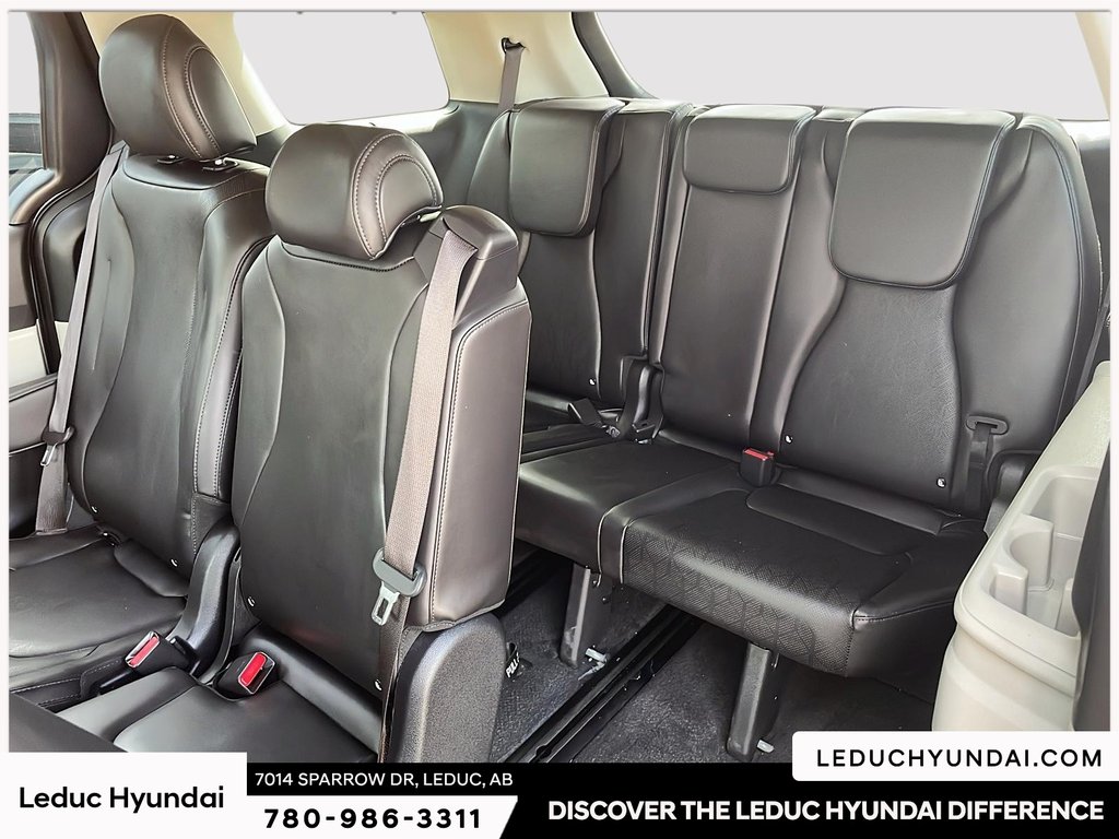 2024 Kia Carnival EX in Leduc, Alberta - 12 - w1024h768px