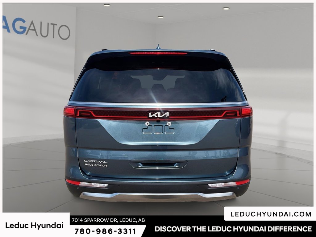 2024 Kia Carnival EX in Leduc, Alberta - 3 - w1024h768px