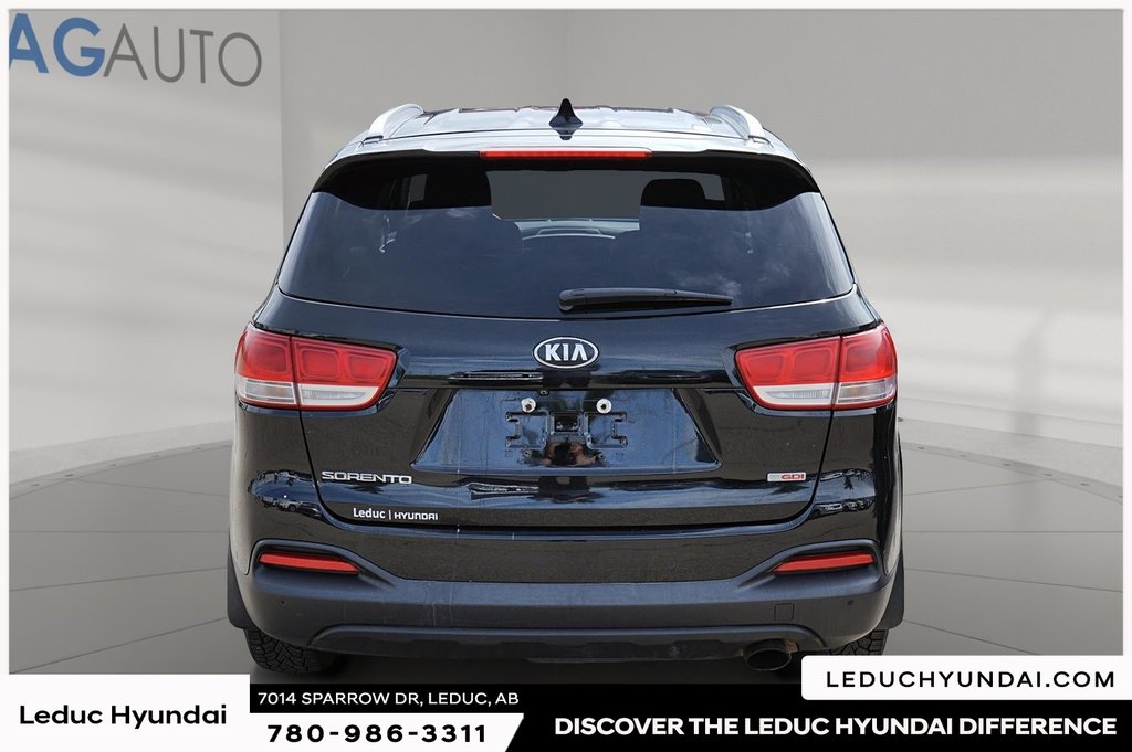 2017 Kia Sorento LX Turbo in Leduc, Alberta - 3 - w1024h768px