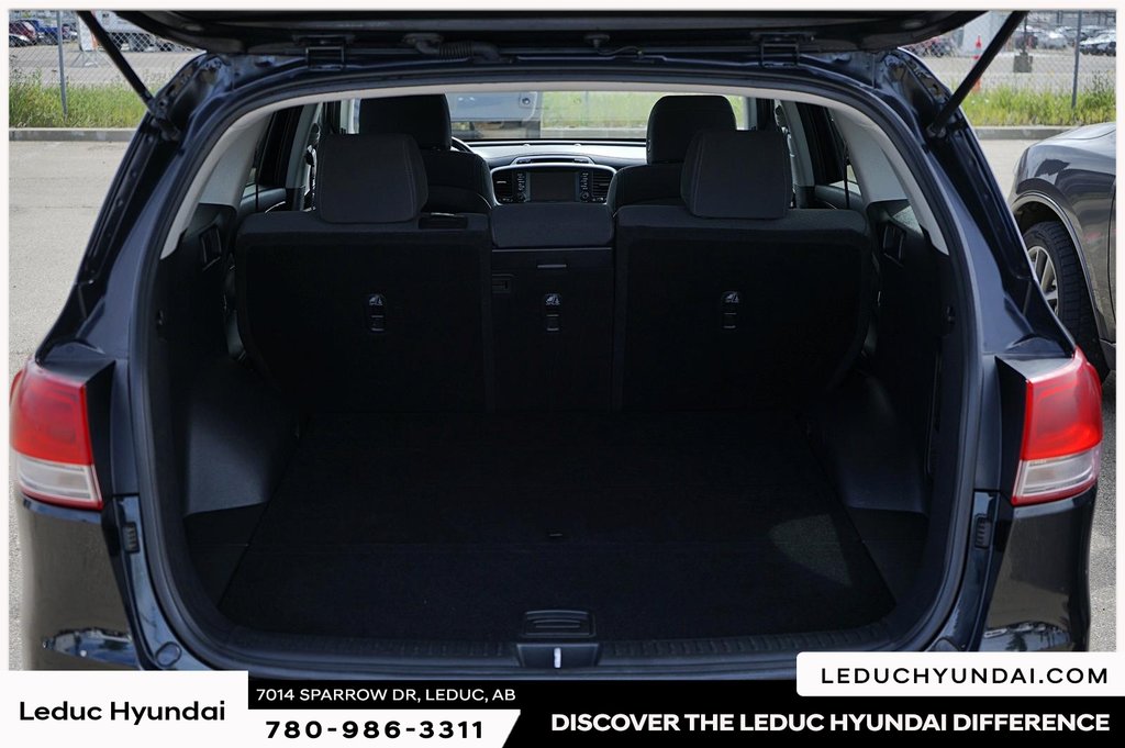 2017 Kia Sorento LX Turbo in Leduc, Alberta - 8 - w1024h768px
