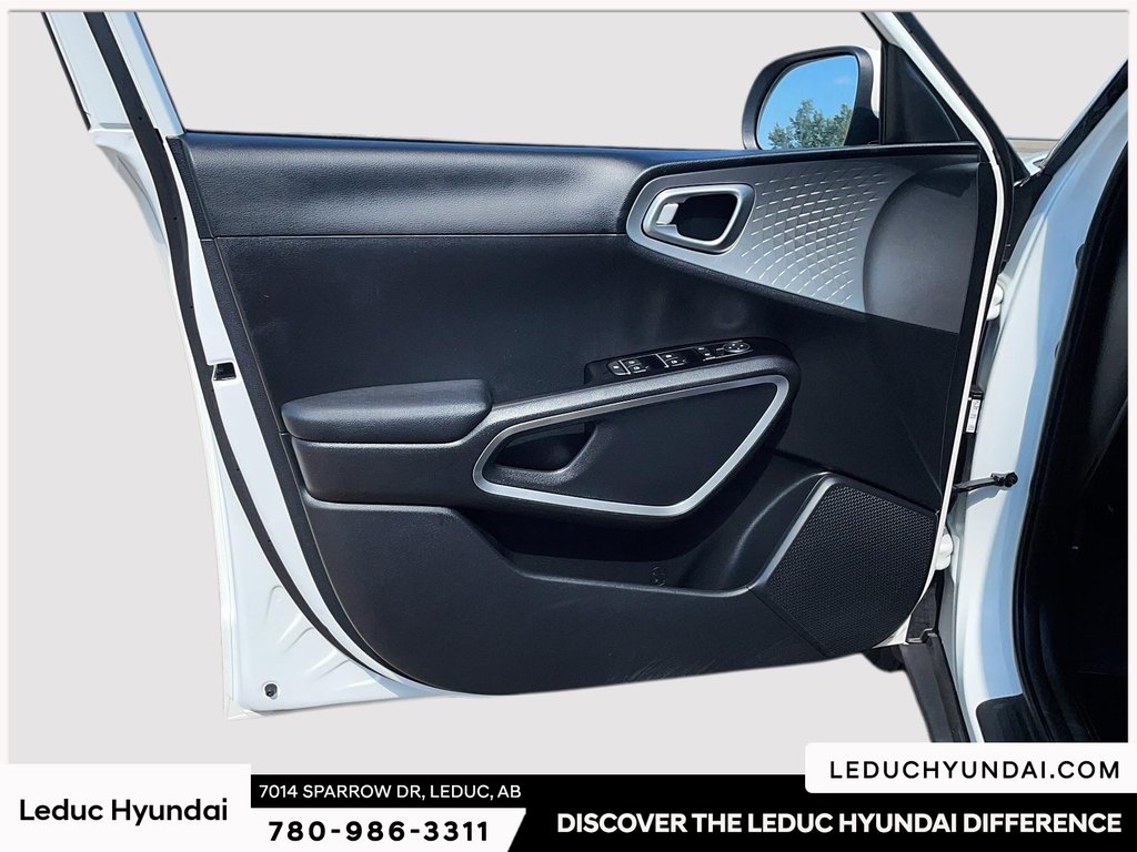 2025 Kia Soul LX in Leduc, Alberta - 11 - w1024h768px