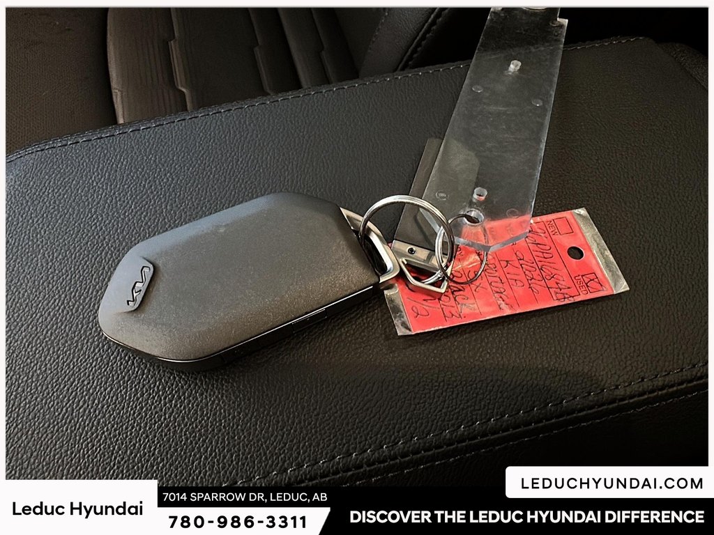 2026 Kia Sportage Hybrid SX in Leduc, Alberta - 30 - w1024h768px