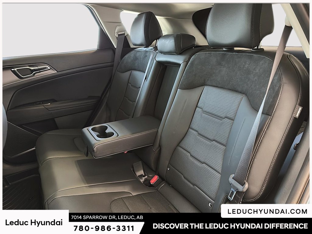 2026 Kia Sportage Hybrid SX in Leduc, Alberta - 10 - w1024h768px