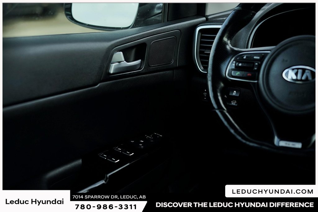 2018 Kia Sportage SX Turbo in Leduc, Alberta - 16 - w1024h768px