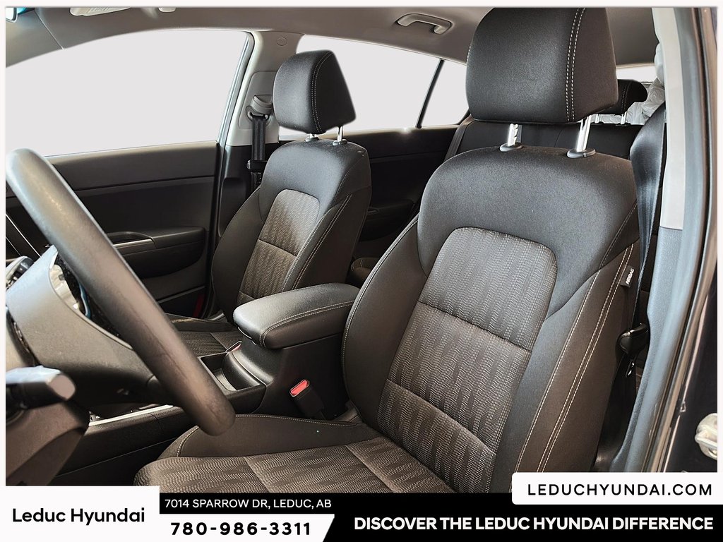 2020 Kia Sportage LX in Leduc, Alberta - 9 - w1024h768px
