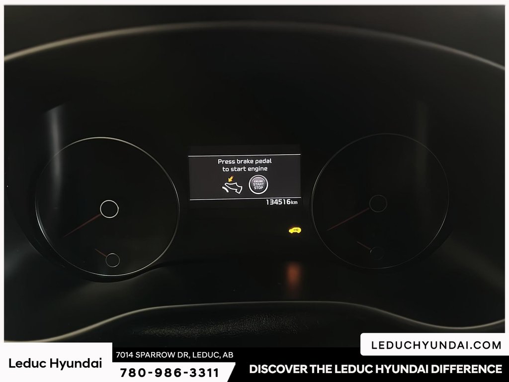 2022 Kia Sportage EX in Leduc, Alberta - 14 - w1024h768px