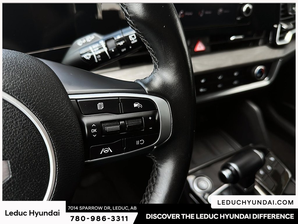 2023 Kia Sportage LX in Leduc, Alberta - 16 - w1024h768px