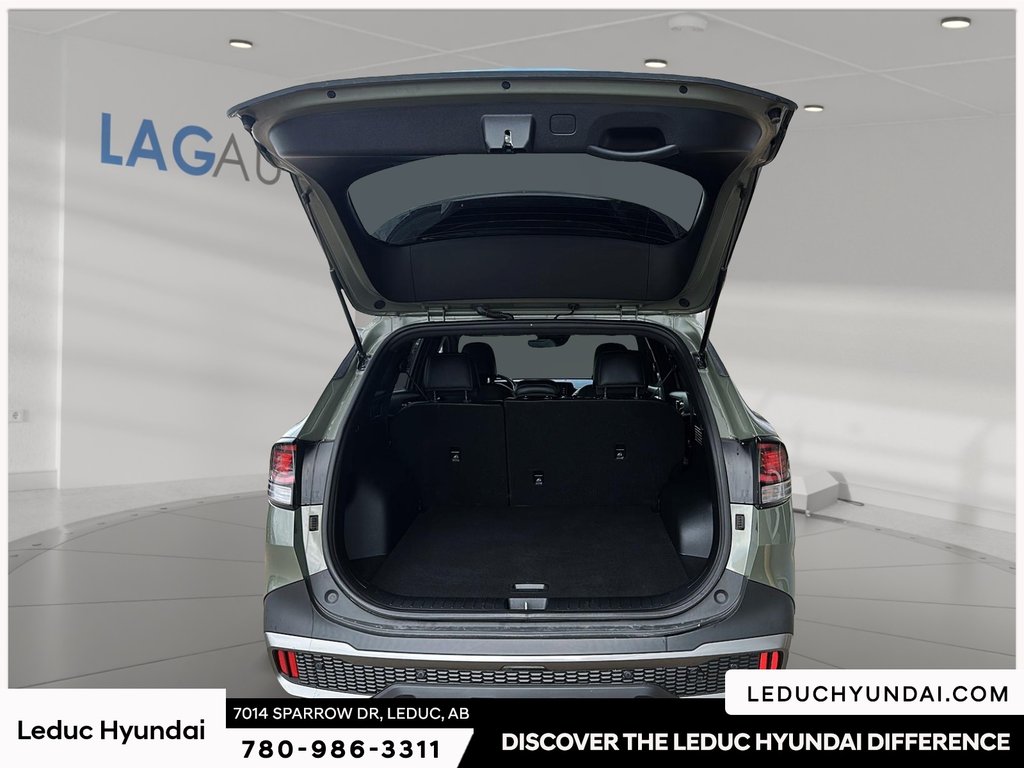 2023 Kia Sportage LX in Leduc, Alberta - 6 - w1024h768px