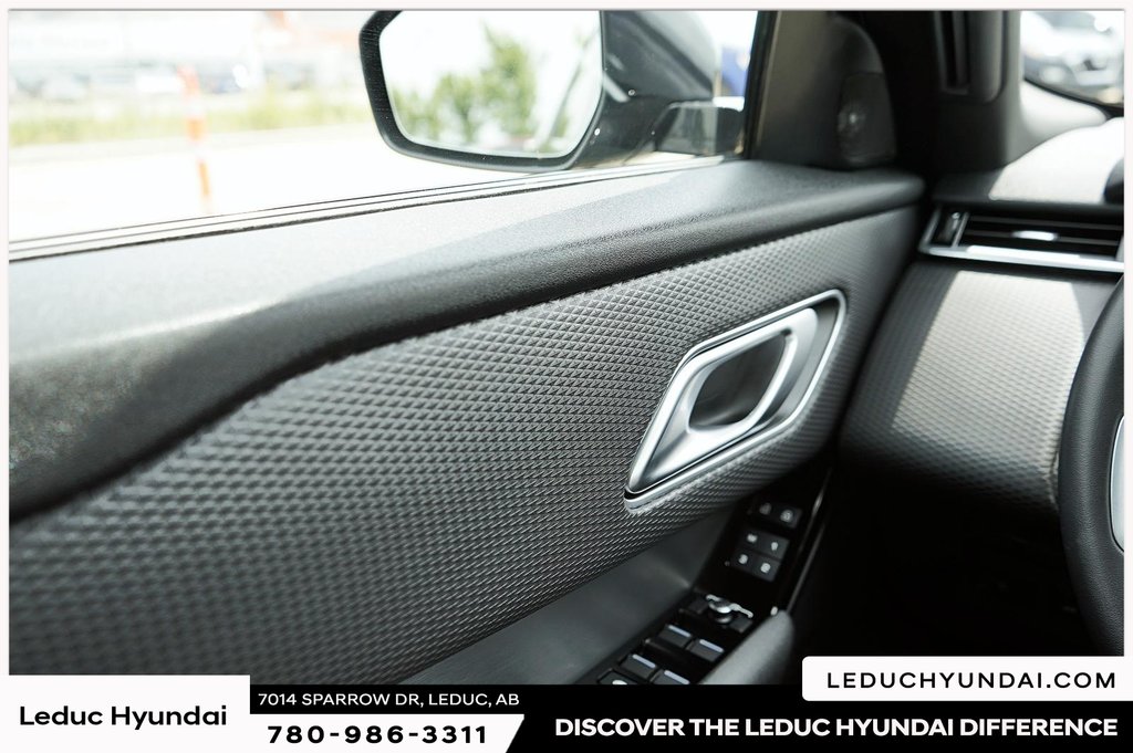 2023 Land Rover Range Rover Velar R-Dynamic S in Leduc, Alberta - 17 - w1024h768px