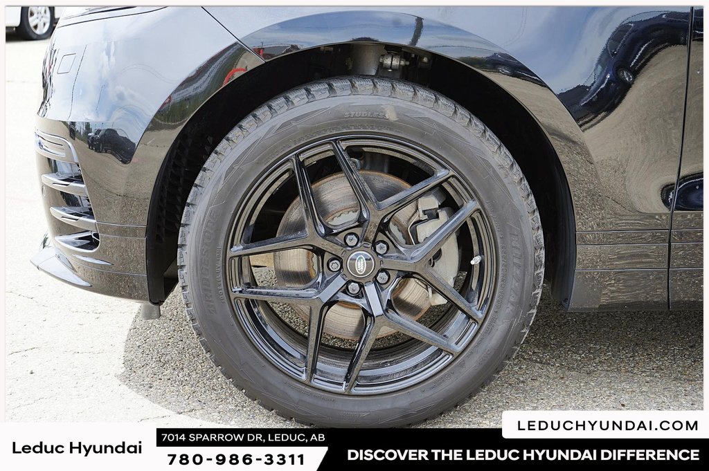 2023 Land Rover Range Rover Velar R-Dynamic S in Leduc, Alberta - 8 - w1024h768px