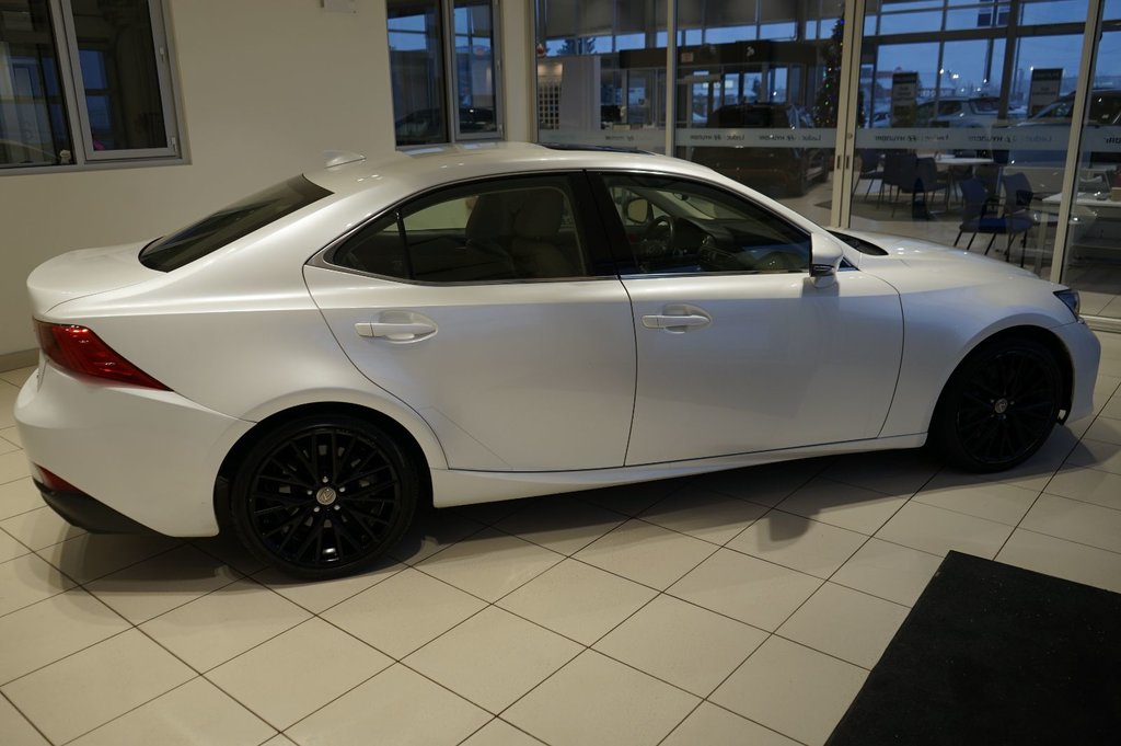 2019 Lexus IS 300 in Leduc, Alberta - 8 - w1024h768px