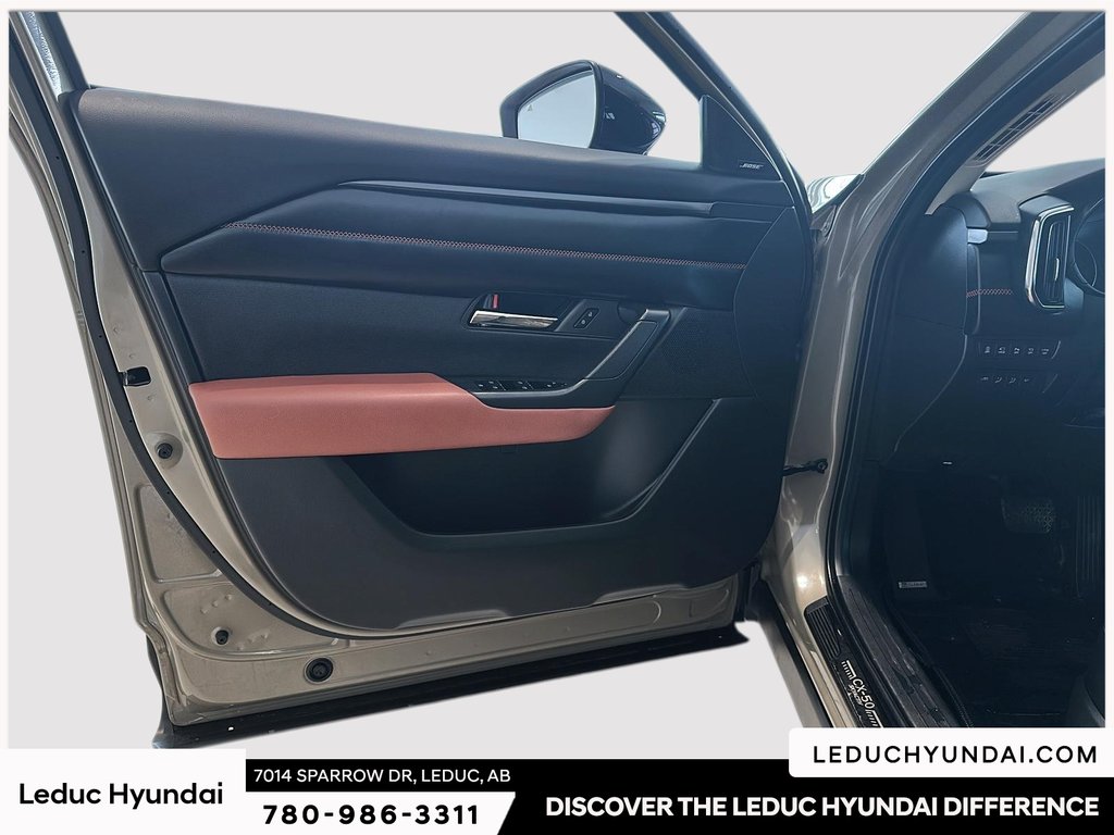 2023 Mazda CX-50 GT w/Turbo in Leduc, Alberta - 13 - w1024h768px