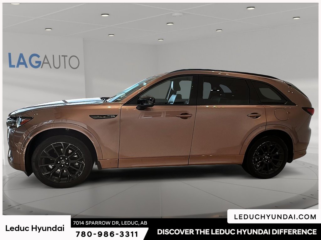 2025 Mazda CX-70 GT-P in Leduc, Alberta - 5 - w1024h768px