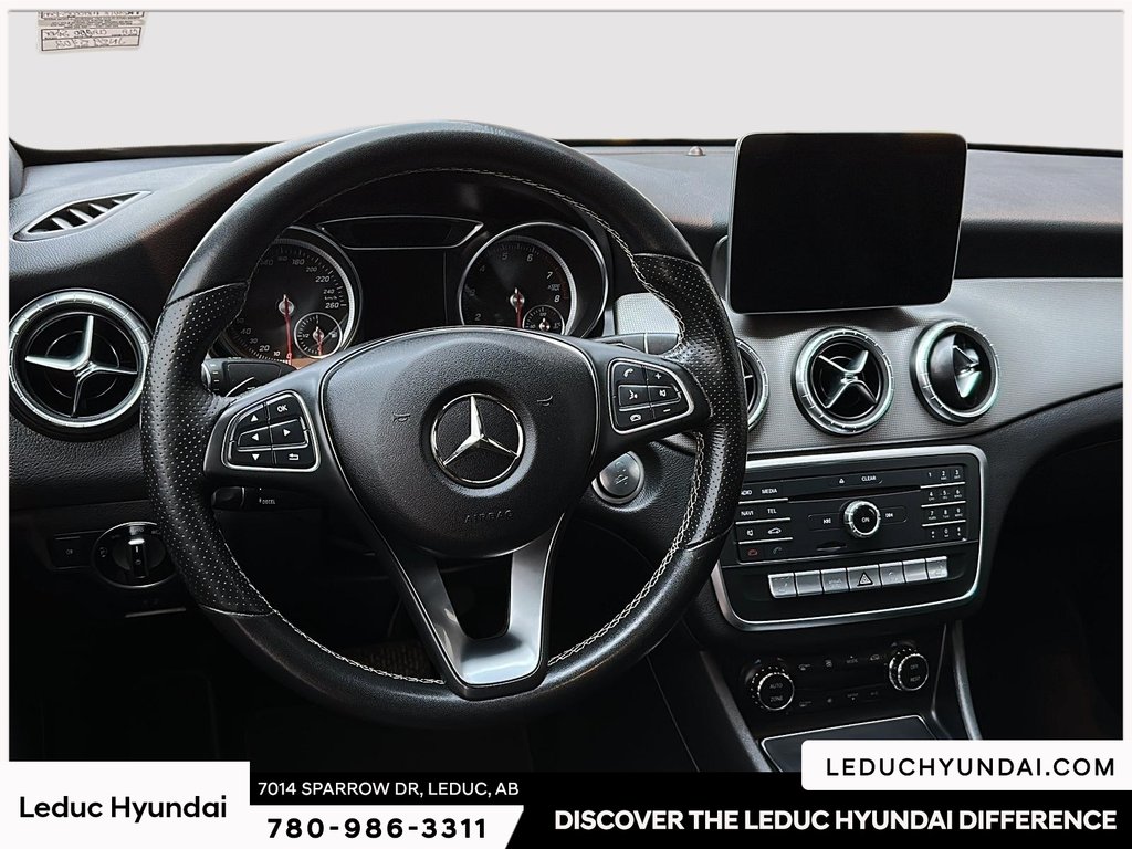2018 Mercedes-Benz CLA 250 in Leduc, Alberta - 14 - w1024h768px