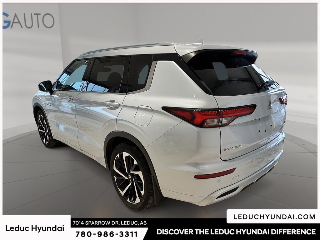 2024 Mitsubishi Outlander PHEV GT in Leduc, Alberta - 4 - w1024h768px