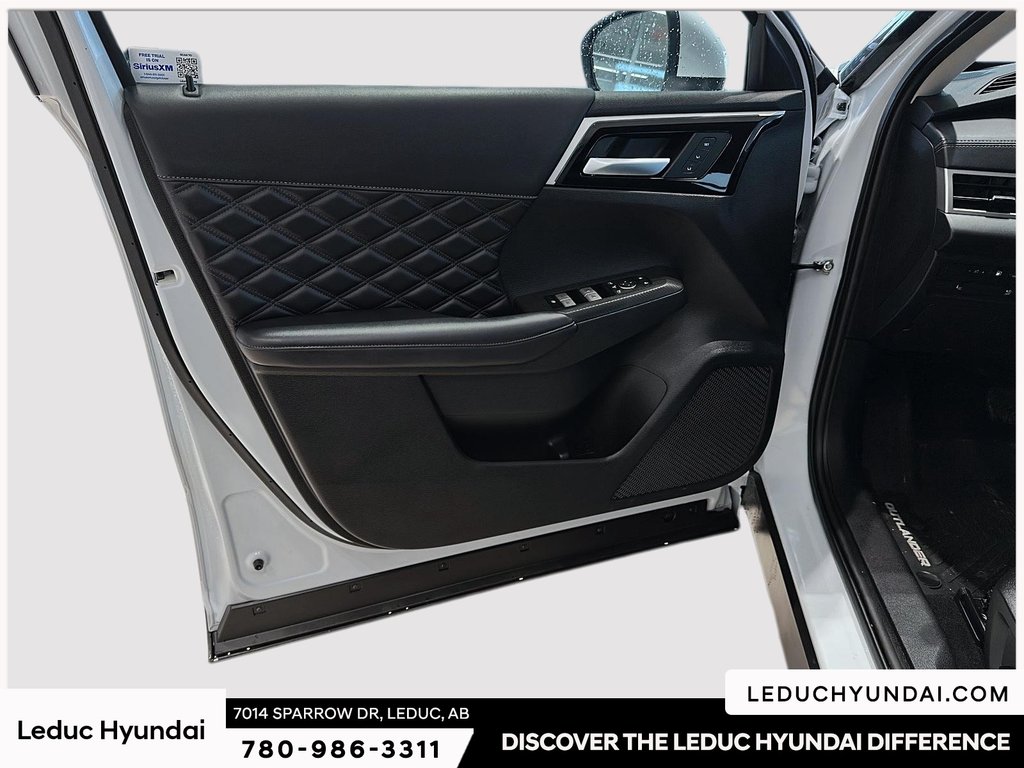 2024 Mitsubishi Outlander PHEV GT in Leduc, Alberta - 13 - w1024h768px