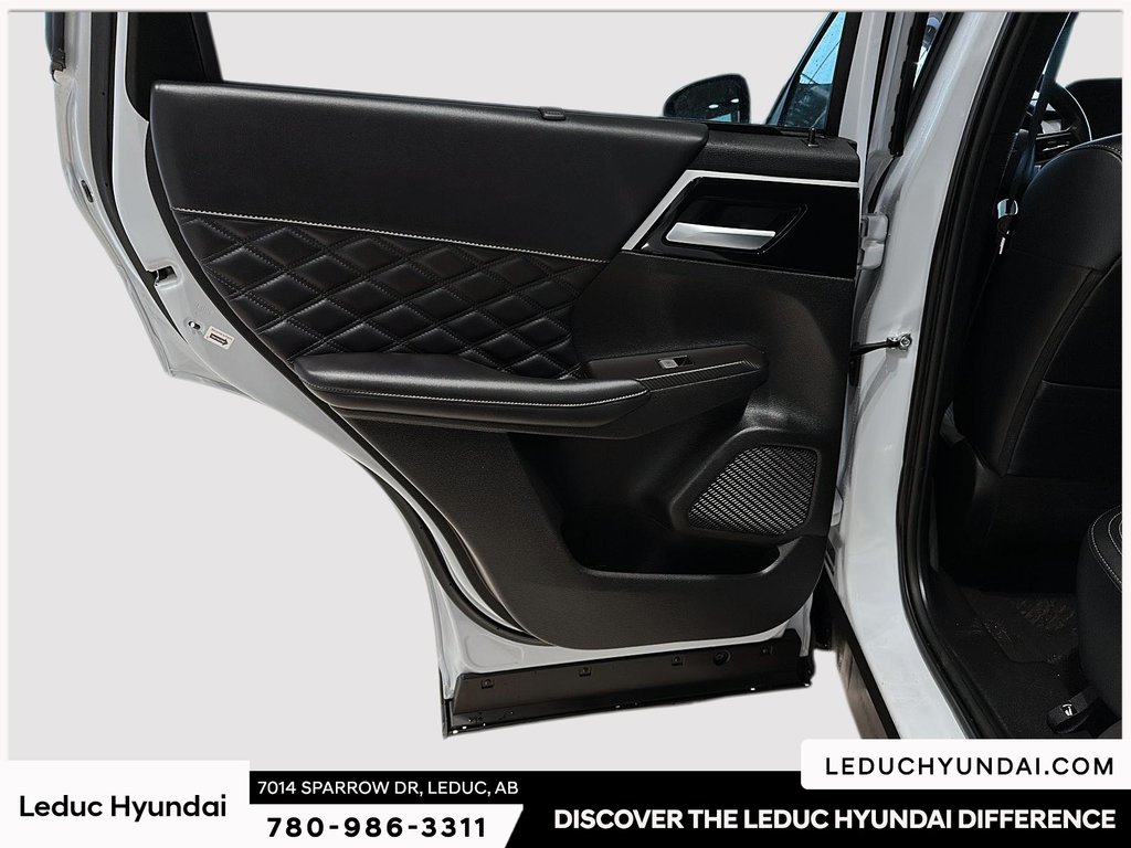 2024 Mitsubishi Outlander PHEV GT in Leduc, Alberta - 14 - w1024h768px