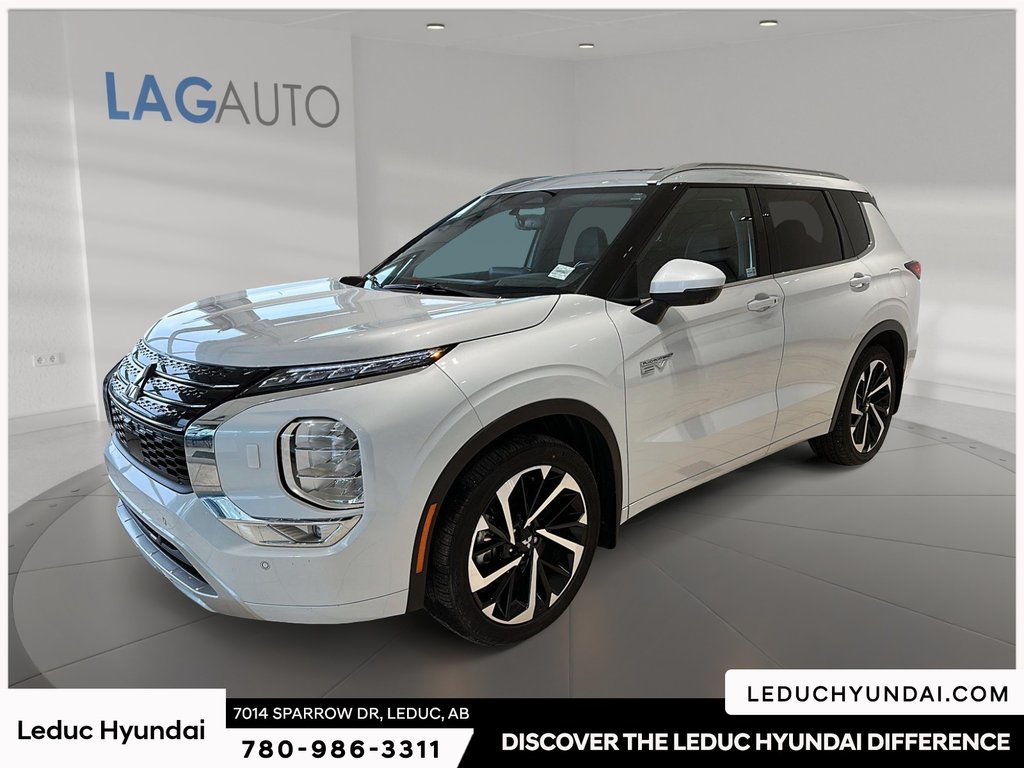 2024 Mitsubishi Outlander PHEV GT in Leduc, Alberta - 1 - w1024h768px