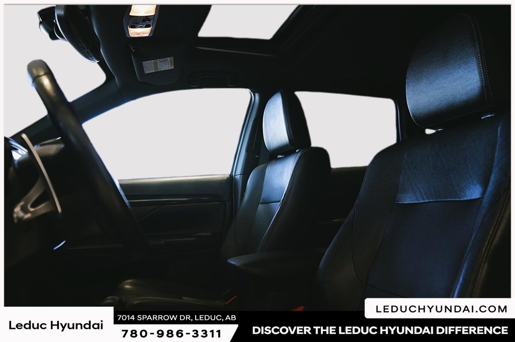 2018 Mitsubishi Outlander SE in Leduc, Alberta - 9 - w1024h768px