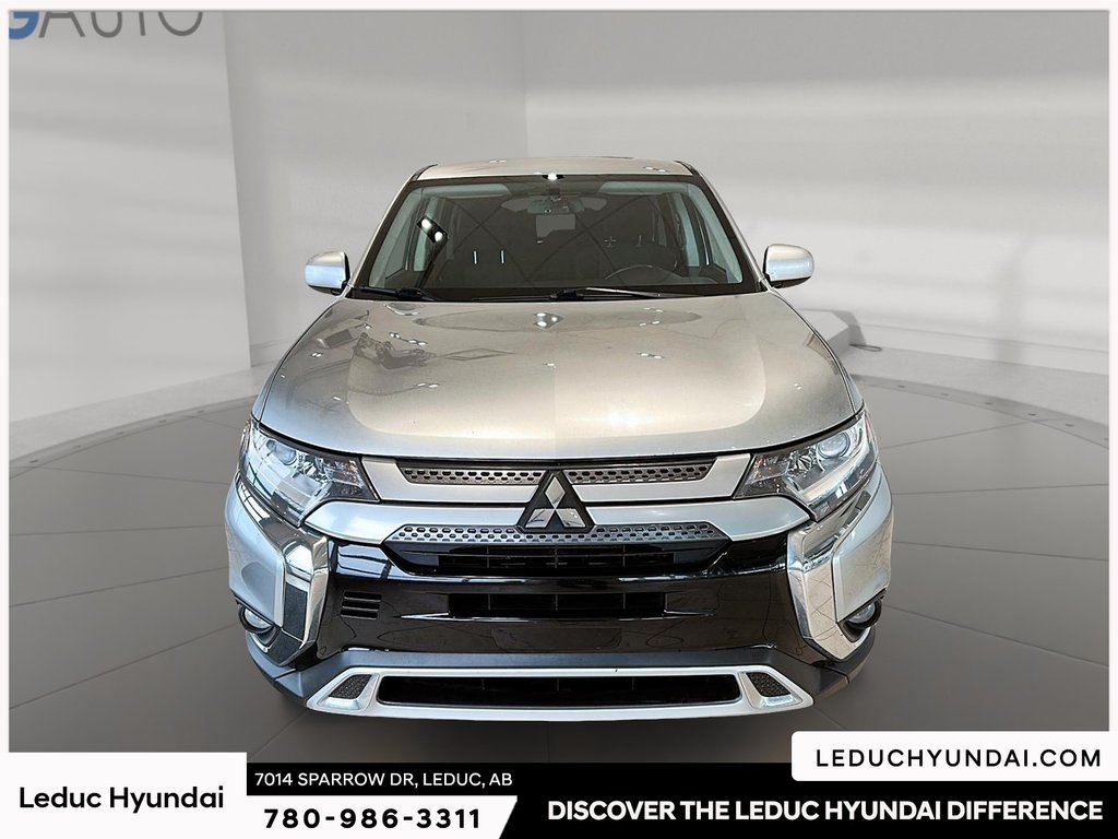 2020 Mitsubishi Outlander ES-1