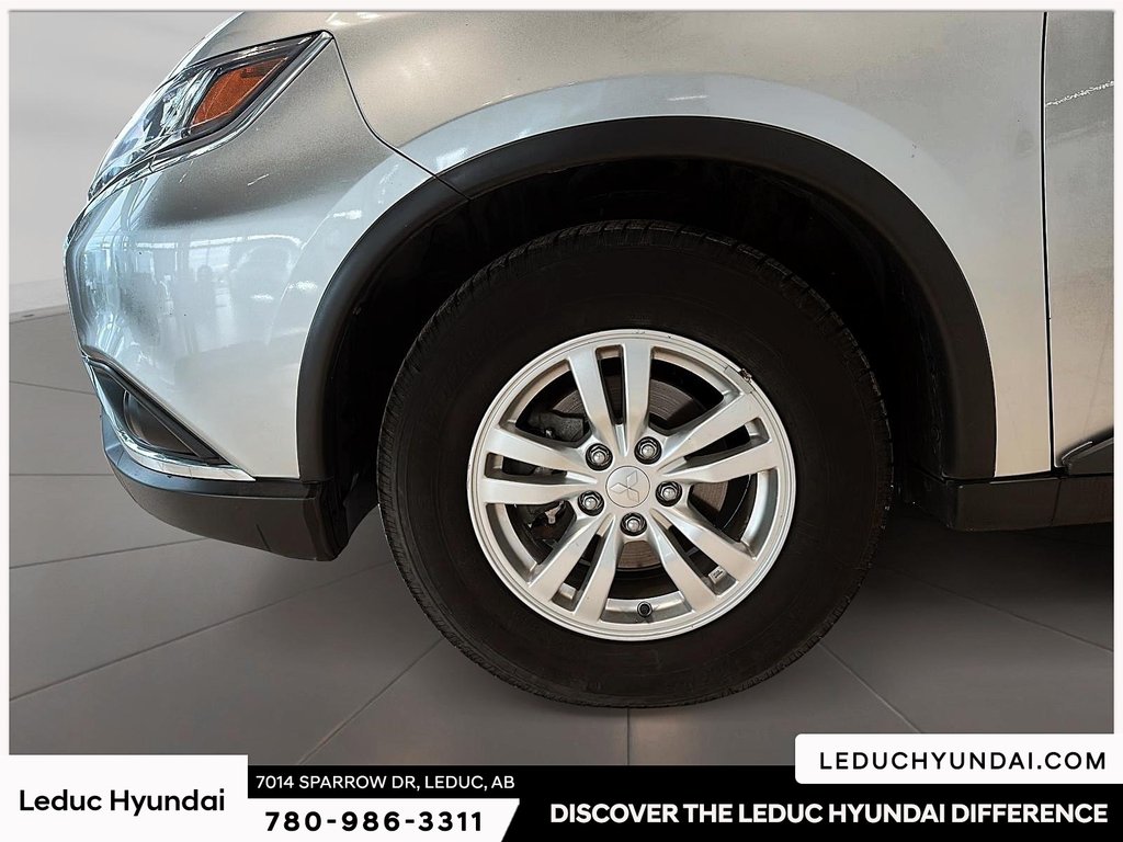 2020 Mitsubishi Outlander ES in Leduc, Alberta - 7 - w1024h768px
