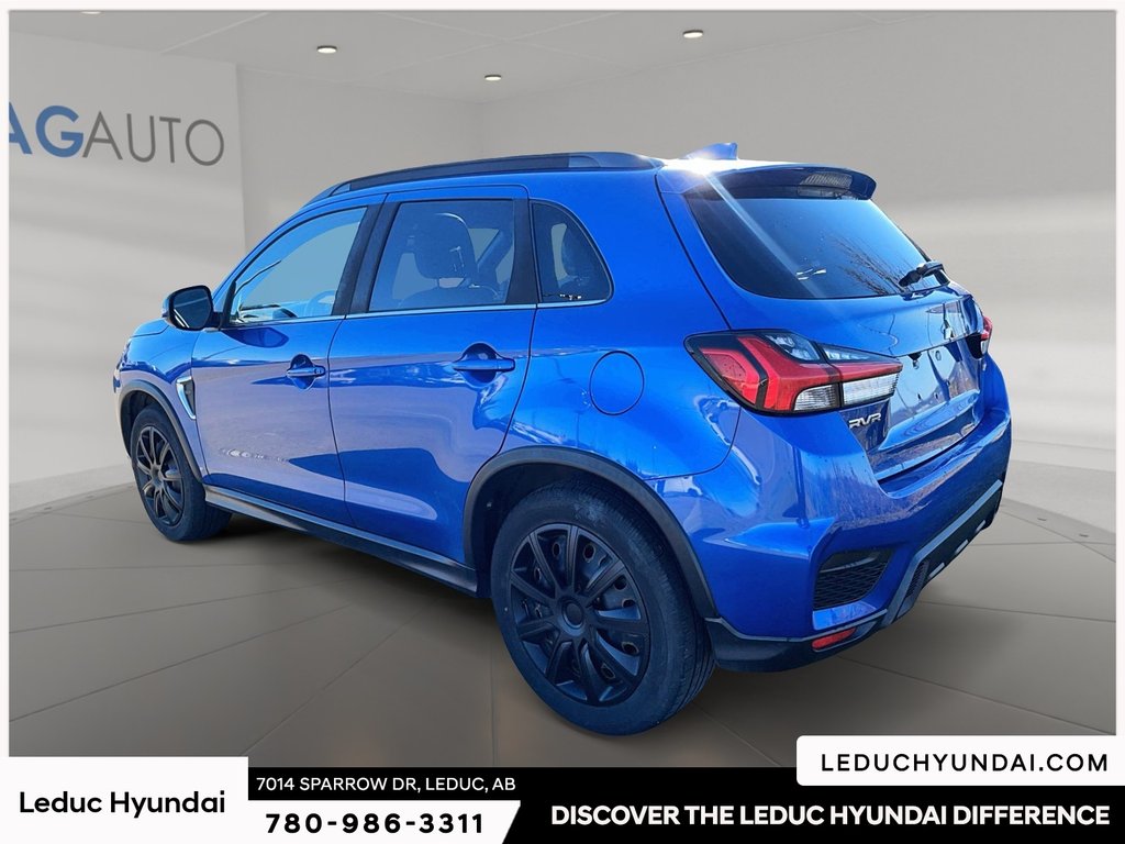 2020 Mitsubishi RVR SE in Leduc, Alberta - 4 - w1024h768px