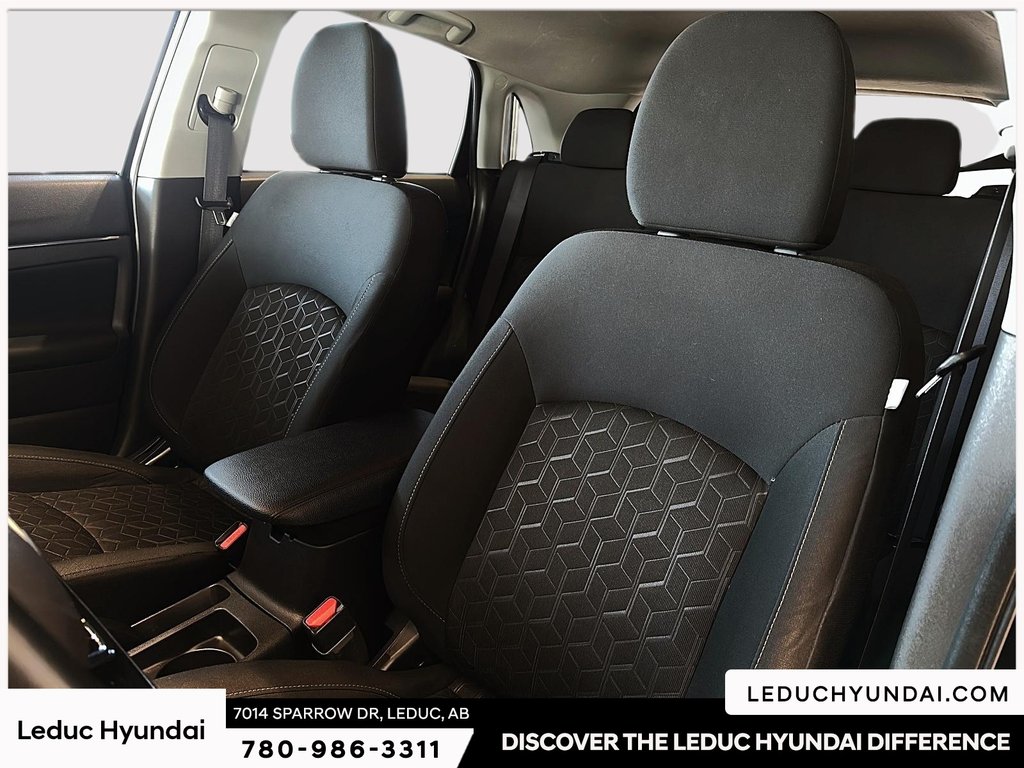 2021 Mitsubishi RVR SE-7