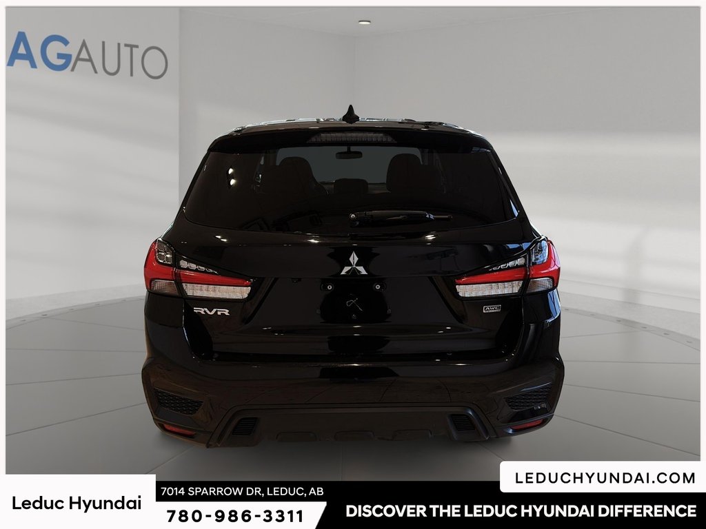 2021 Mitsubishi RVR SE-2