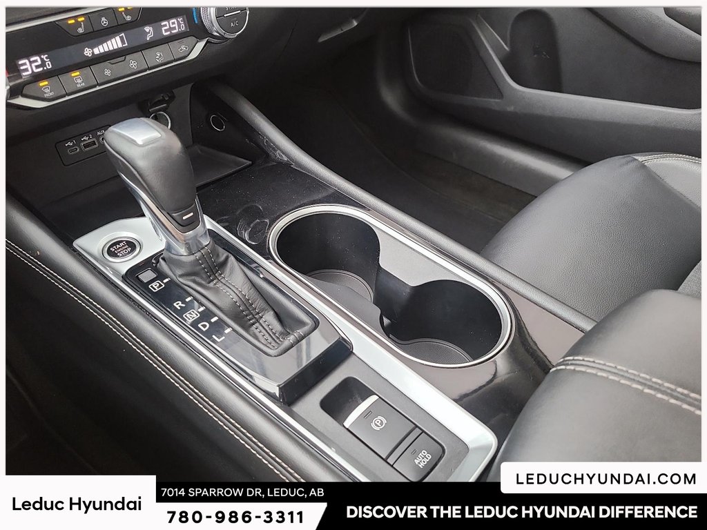 2022 Nissan Altima 2.5 Platinum in Leduc, Alberta - 14 - w1024h768px