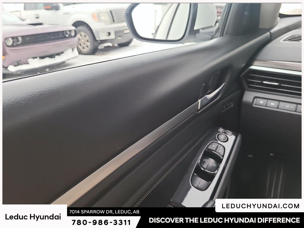 2022 Nissan Altima 2.5 Platinum in Leduc, Alberta - 15 - w1024h768px