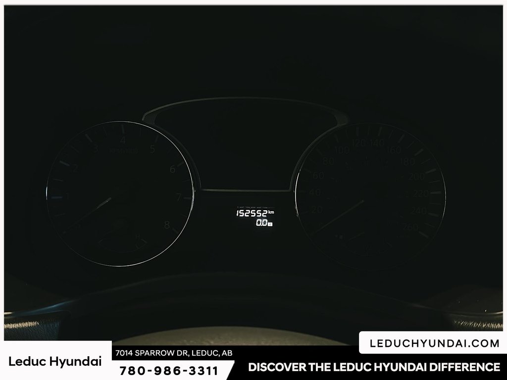 2015 Nissan Pathfinder SL in Leduc, Alberta - 17 - w1024h768px
